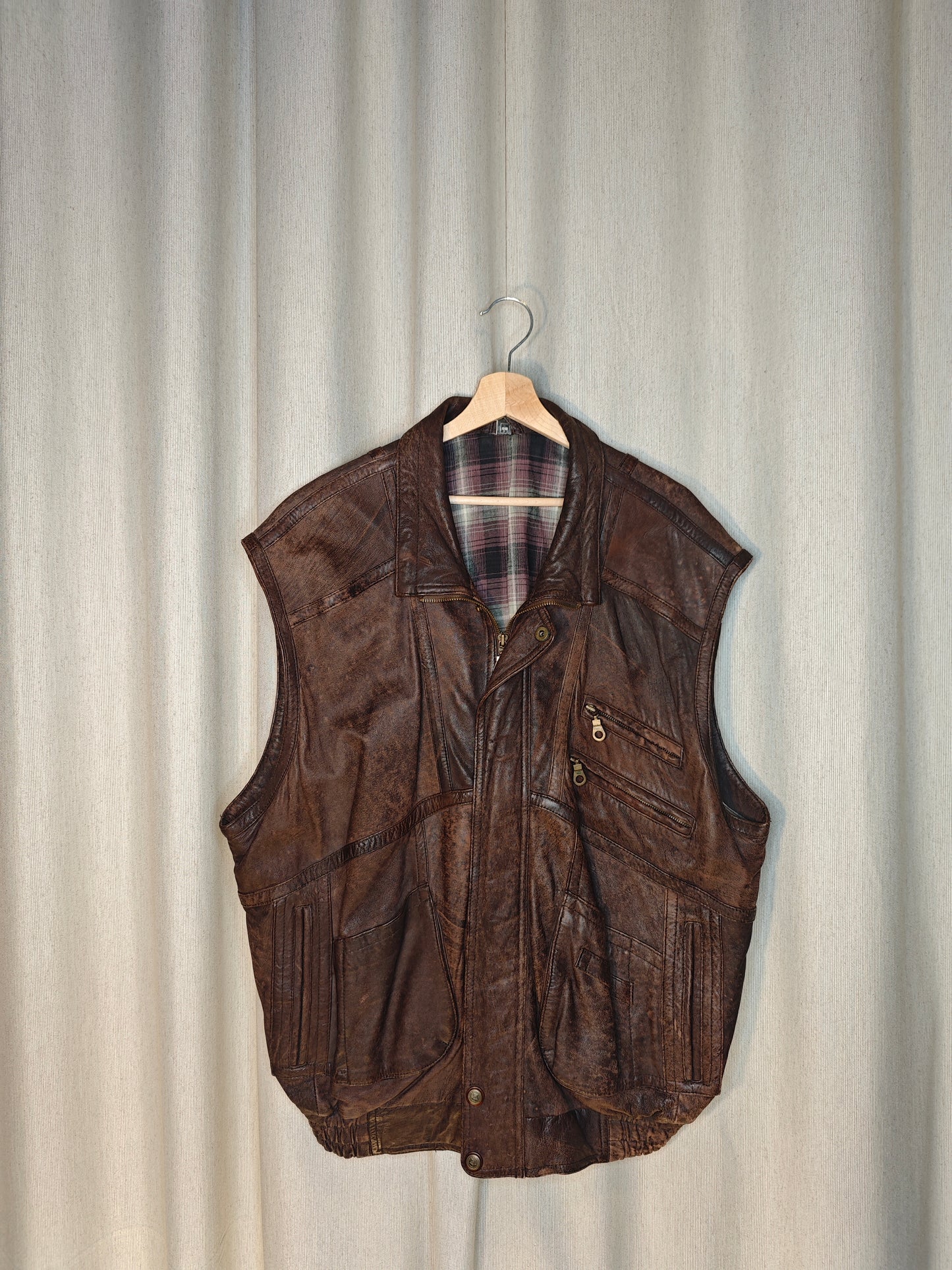 Leather vest - vintage 70s
