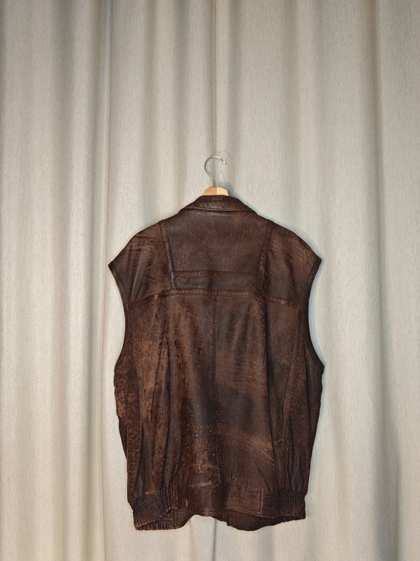 Leather vest - vintage 70s