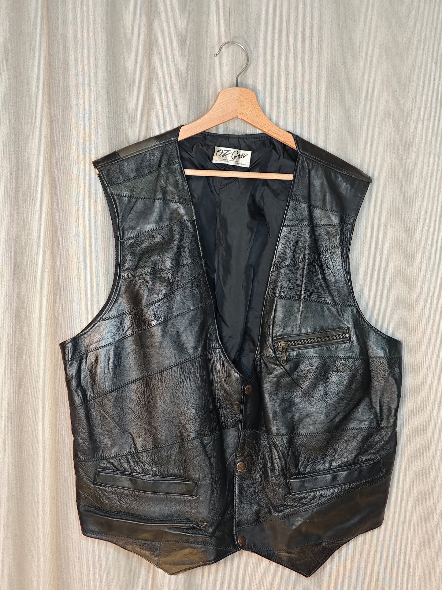 Leather vest - vintage 70s